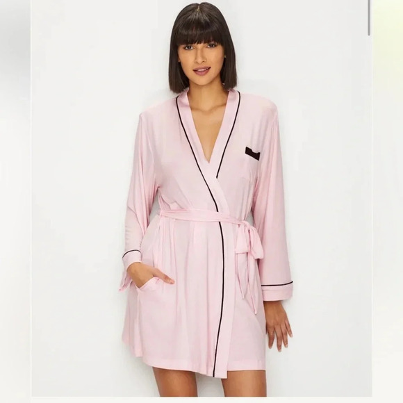 Kate Spade Robe kate spade | Intimates & Sleepwear | Kate Spade New York Jersey Blend ...
